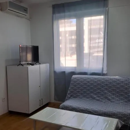 Apartment Sarah - *